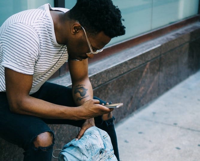 Image – Unsplash Derick Anies 1